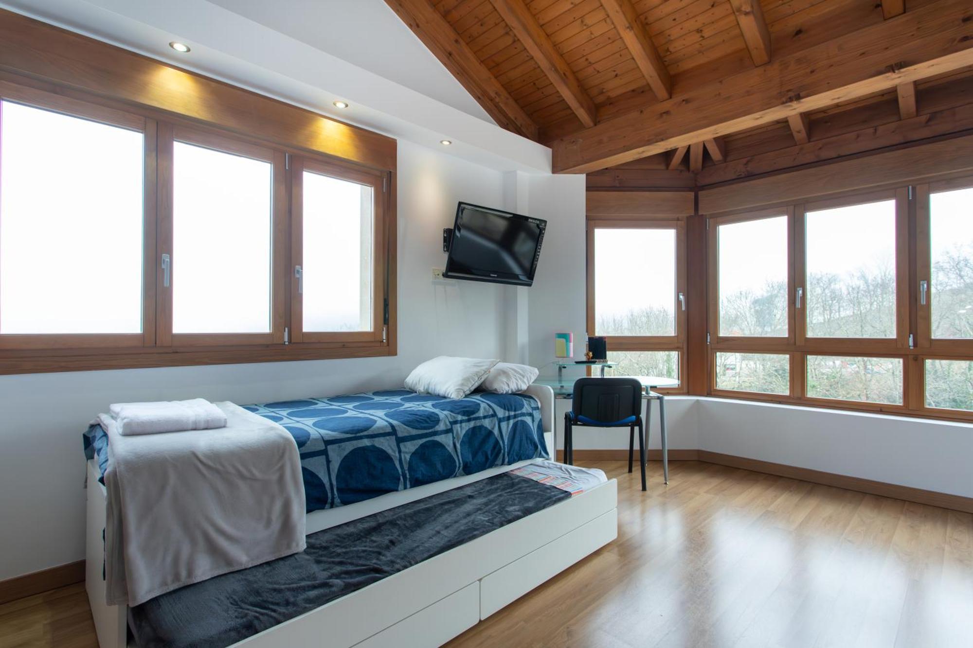Apartamentos Cangas Relax En Grupo Cangas de Onis Luaran gambar