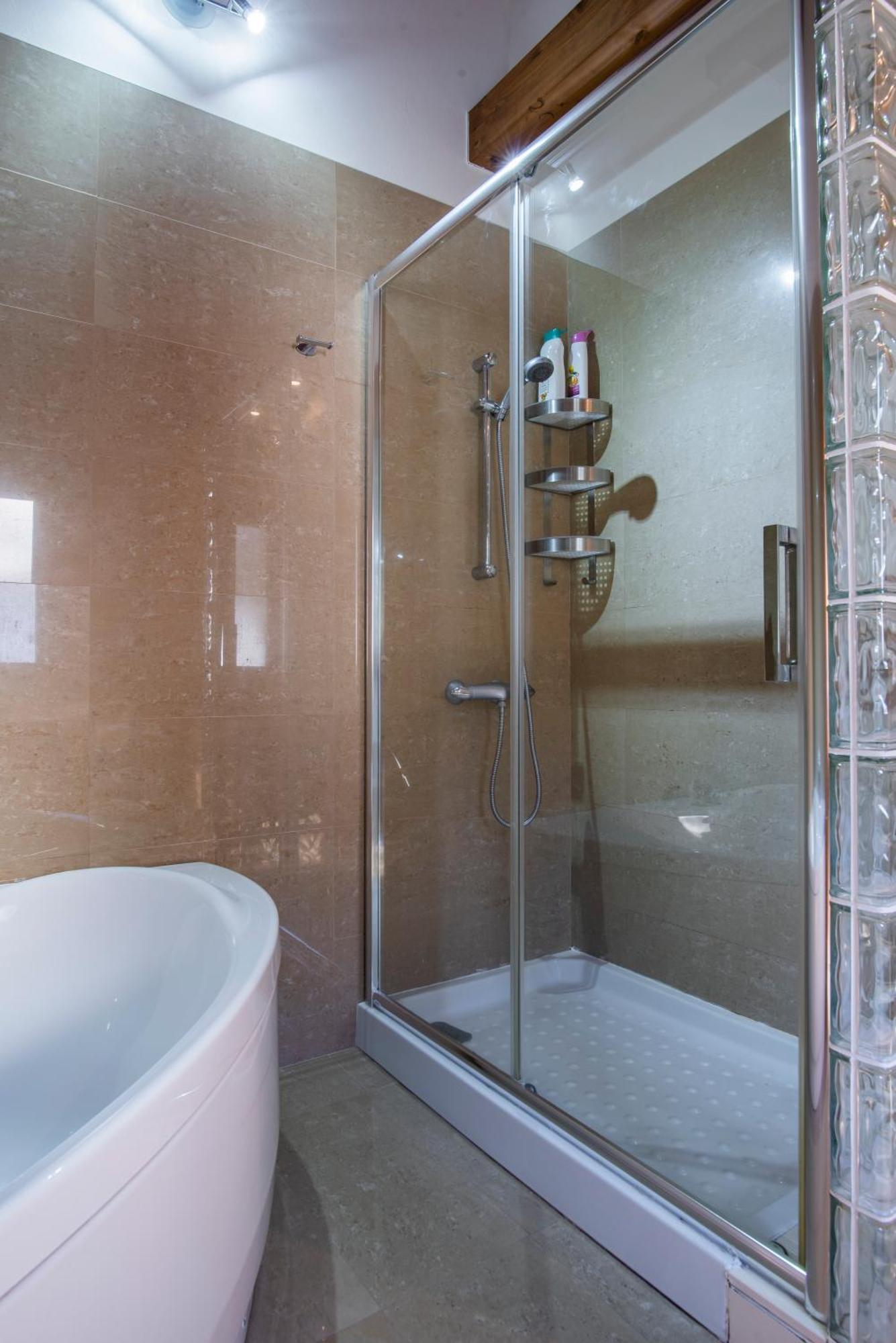 Apartamentos Cangas Relax En Grupo Cangas de Onis Luaran gambar