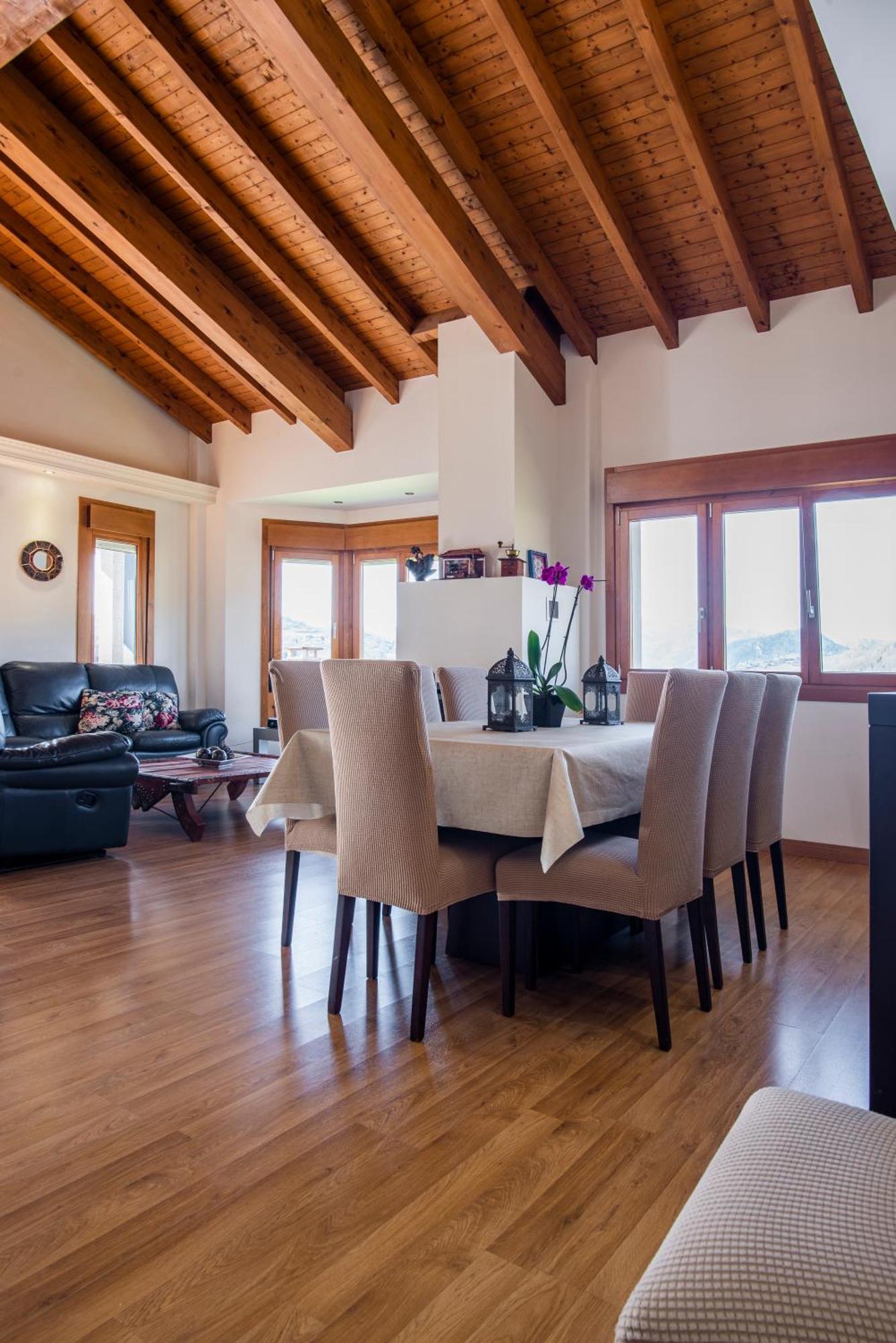 Apartamentos Cangas Relax En Grupo Cangas de Onis Luaran gambar